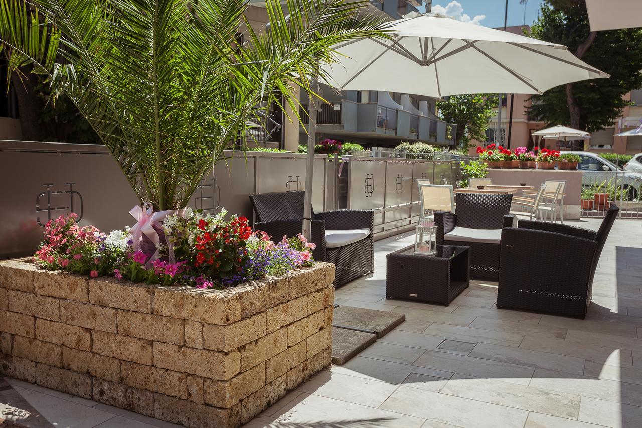 Hotel Gioia Rimini Exterior foto